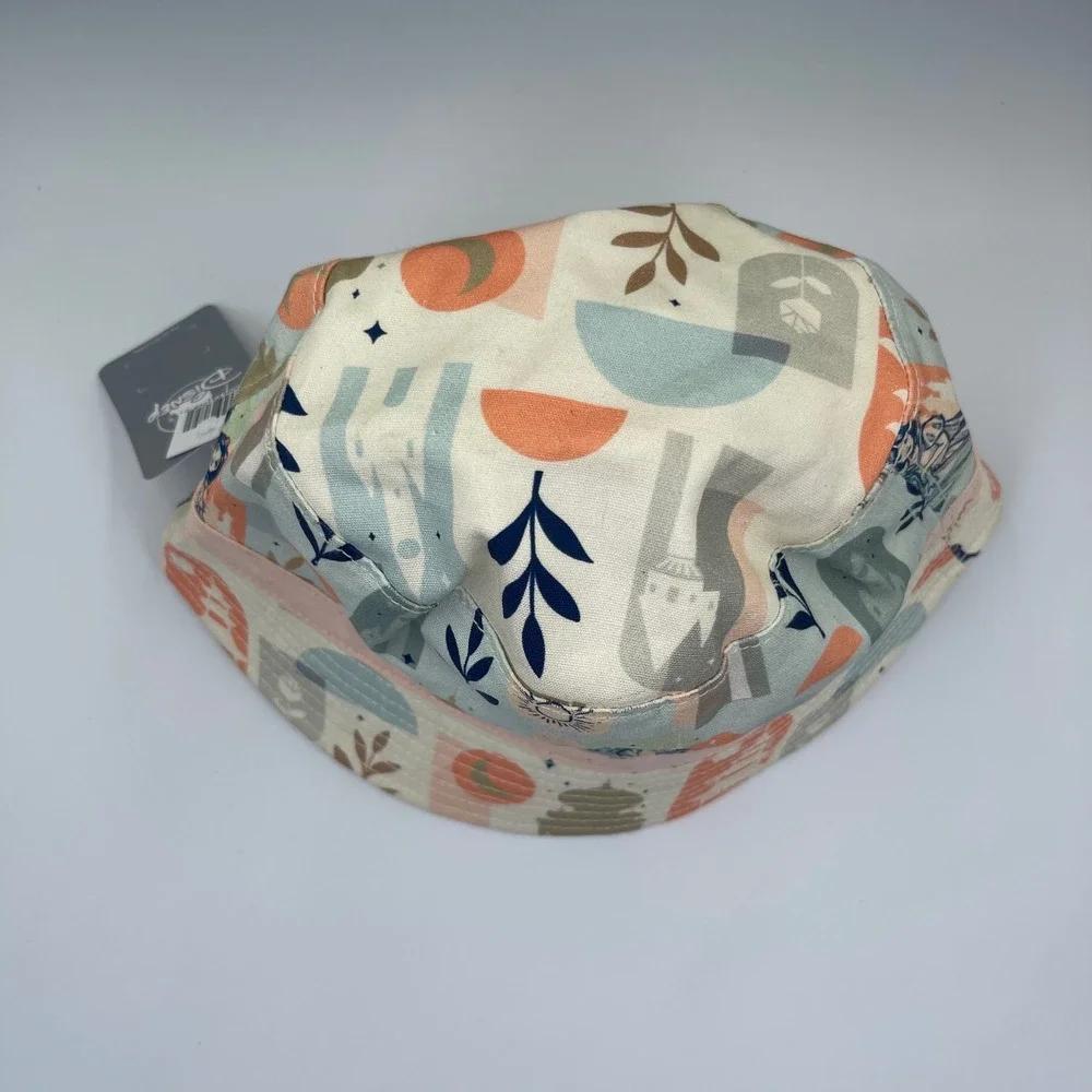 Disney Parks Princess Reversible Bucket Hat Aurora Tiana Snow White One Size NWT